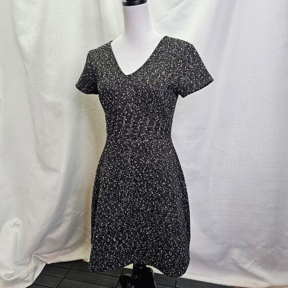 Hail3y:23 Black and White Tweed Style Fit and Flare Dress Size Small - Picture 3 of 9